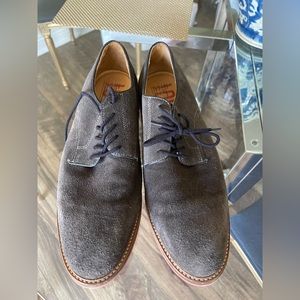Men’s Suede Olive Oxfords